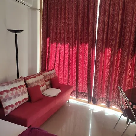 Apartment партерни студия без обособен балкон ул т светослав 5 и ул българия Pomorie