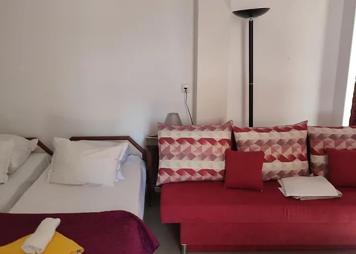 партерни студия без обособен балкон ул т светослав 5 и ул българия Apartment